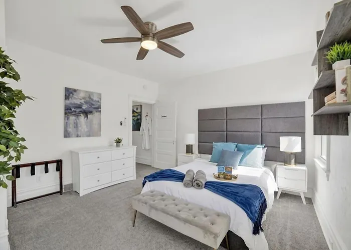Near Upmc, Cmu, Pitt & Walnut And Free Parking Apartamento
